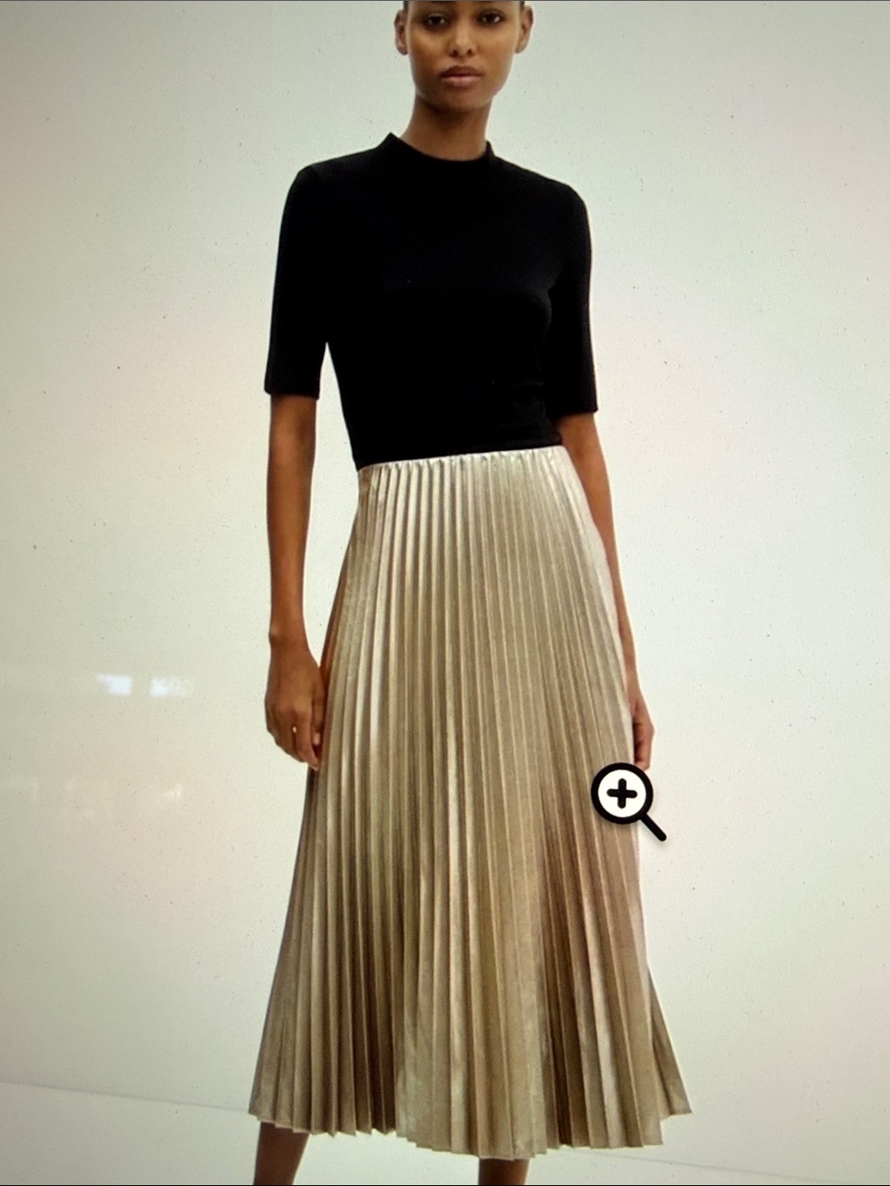 NWT MNG Pleated Metallic Midi Skirt Sz. M